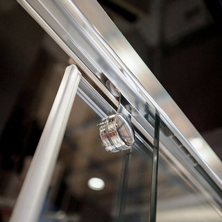 Шторка на ванну GuteWetter Slide Pearl GV-862 правая 100 см стекло бесцветное, профиль хром