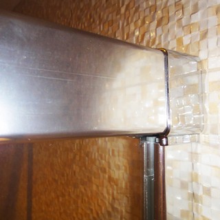 Шторка на ванну GuteWetter Slide Pearl GV-862 правая 100 см стекло бесцветное, профиль хром